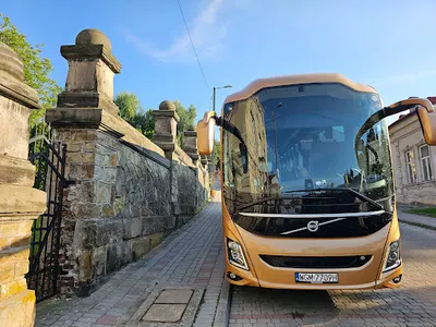 Bydgoski Bus - wynajem autokarów